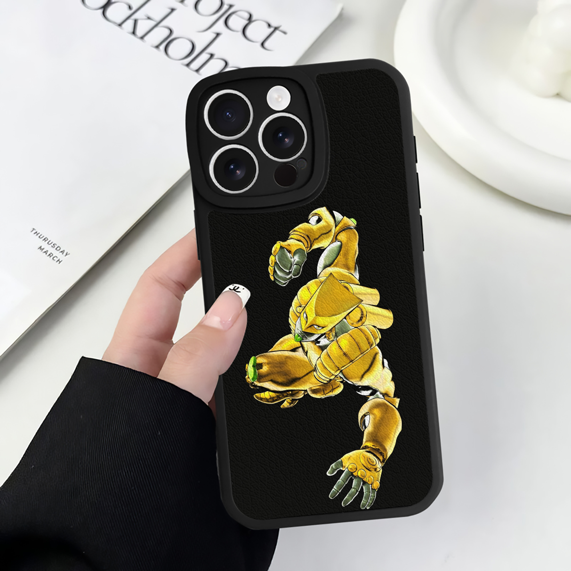 （画像用） ジョジョの奇妙な冒険 ディオ?ブランドー JoJo's Bizarre Adventure Dio Brando 【iPhone 16シリーズ対応】シリコンスマホケース（レザー調） 材質：シリコン
